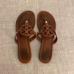 Tory Burch Millers, size 8. Color: Calf Leather